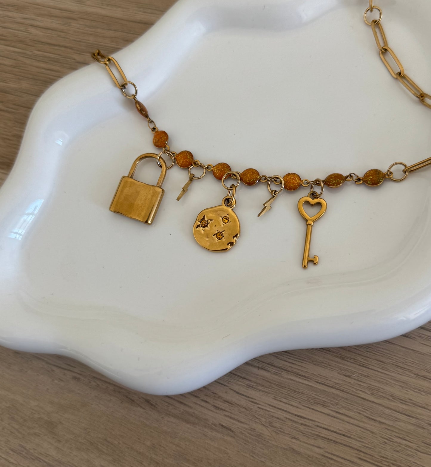 COLLIER MARCIA
