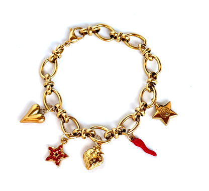 BRACELET A BRELOQUES ROUGES
